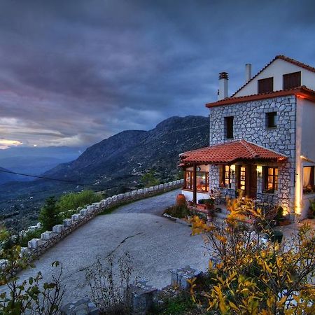 Nefeles Hotel Arachova Luaran gambar
