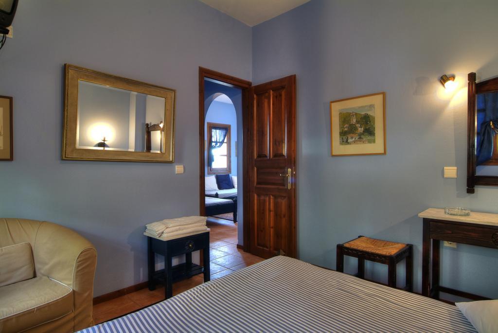 Nefeles Hotel Arachova Luaran gambar