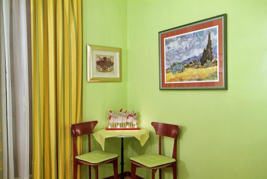 Nefeles Hotel Arachova Luaran gambar