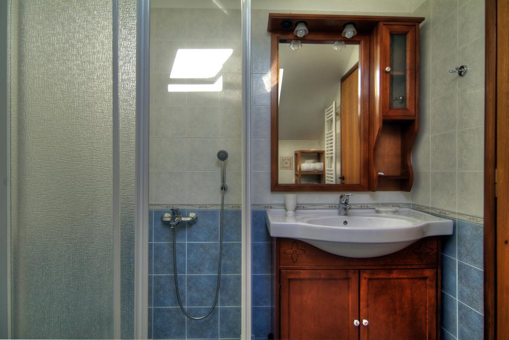 Nefeles Hotel Arachova Luaran gambar